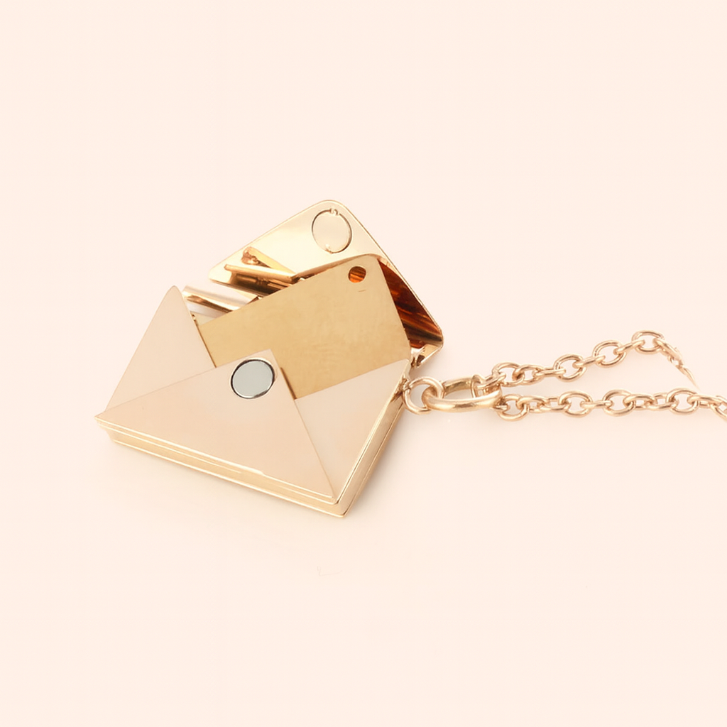 Hidden Message Personalized Envelope Necklace✉️💎