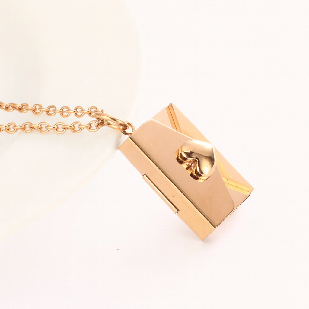 Hidden Message Personalized Envelope Necklace✉️💎